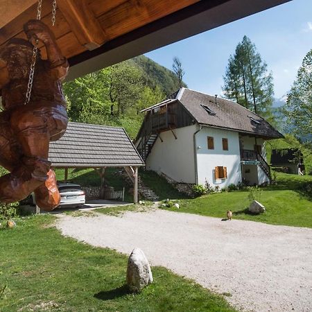 Rustic Apartment Petra Soča Eksteriør bilde